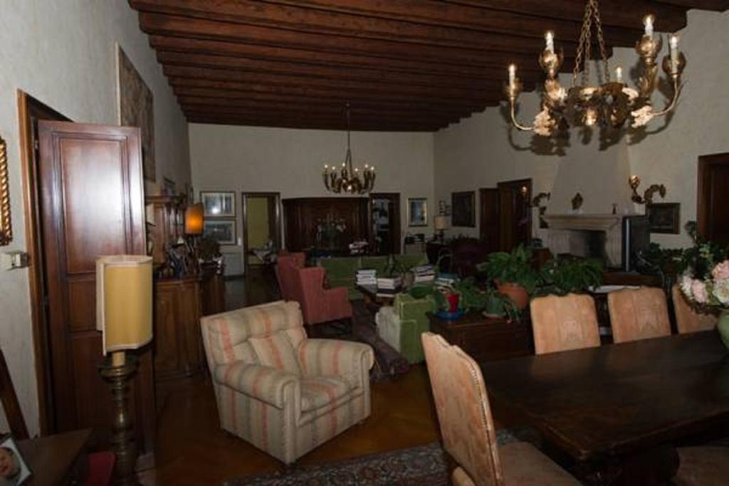 파도바 Palazzo Altinate - Note Di Piano 아파트 객실 사진