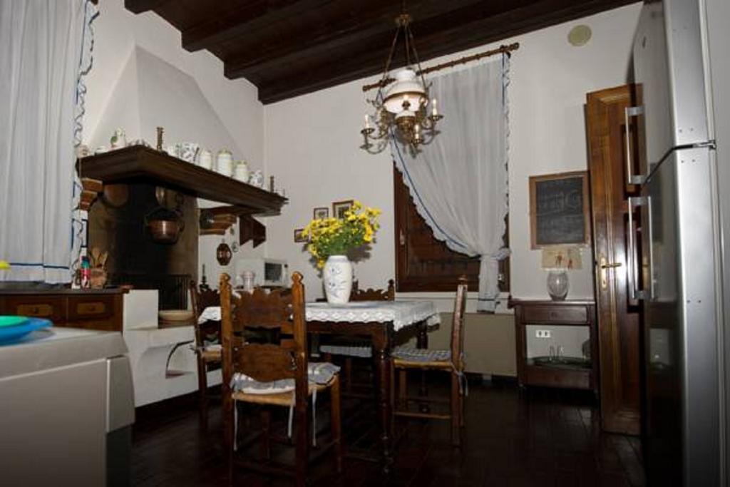 파도바 Palazzo Altinate - Note Di Piano 아파트 객실 사진
